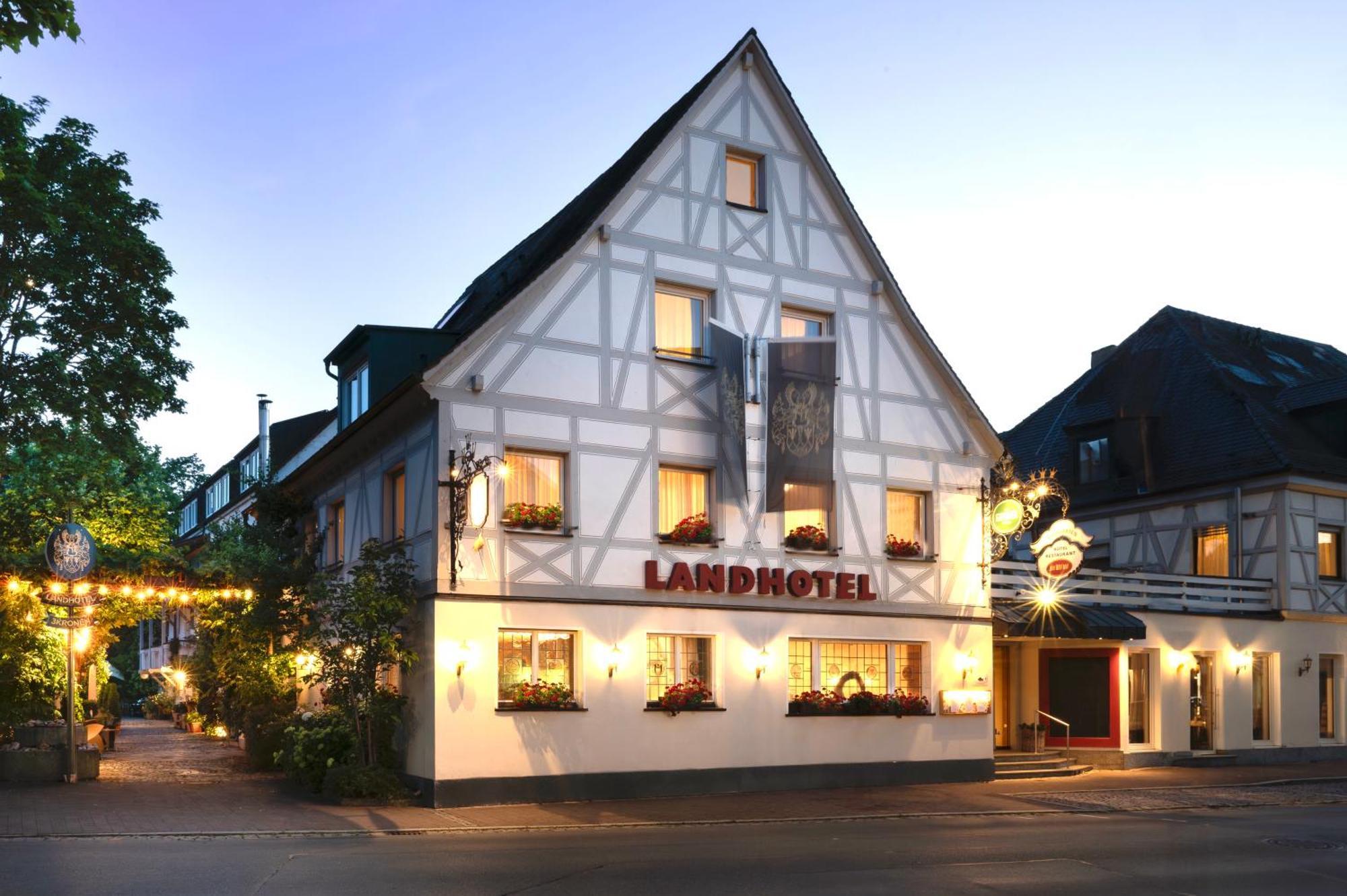 Landhotel 3Kronen Adelsdorf Εξωτερικό φωτογραφία